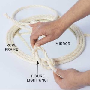 Step 2. Tie the rope knots